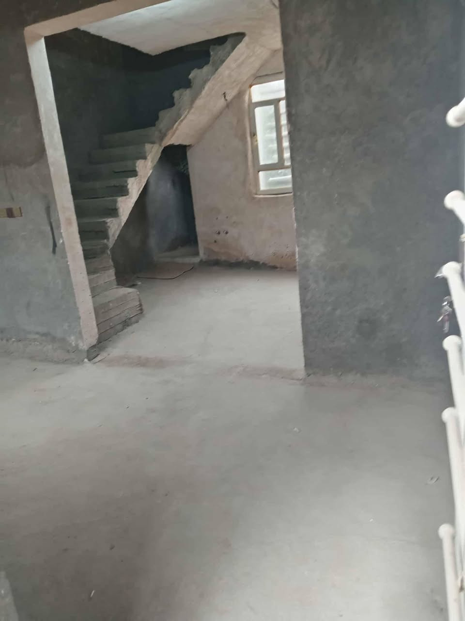 بيت 100 متر مربع ركن للايجار او للبيع الموقع زوير فرع سيد علي الرقم بي وتساب *********** ما ارد على تعليقات
