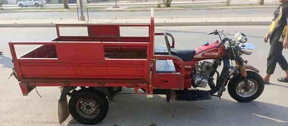 سلام عليكم ستوته صلطان للبيع مكان لعماره حي نداء شراي يخابر رحمه لولديك مو تدخل وتطي سعر من يمك وتكتب بتعليق سعر من يمك افشلك تره ستوته شاصي مكفول بدي نضيف ستوته مال جناي ***********
