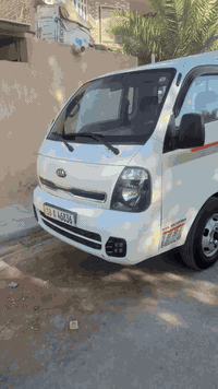 السلام عليكم ورحمة الله وبركاته كيا فحل 18 
4000 مفتوح رقم بابل الدولي السياره بيه بيه الدوسات احله من الصور كير مكينه حداديه نص او نص كامره شاشه كله شغاله كهربائياته تايرات جدد
الوره محور ١٤ محجره كامل مساج بكشن تحكم استيرن جهتين جاهزه من كلشي السعر 143 او بيه مجال 
***********
مكانه نجف
