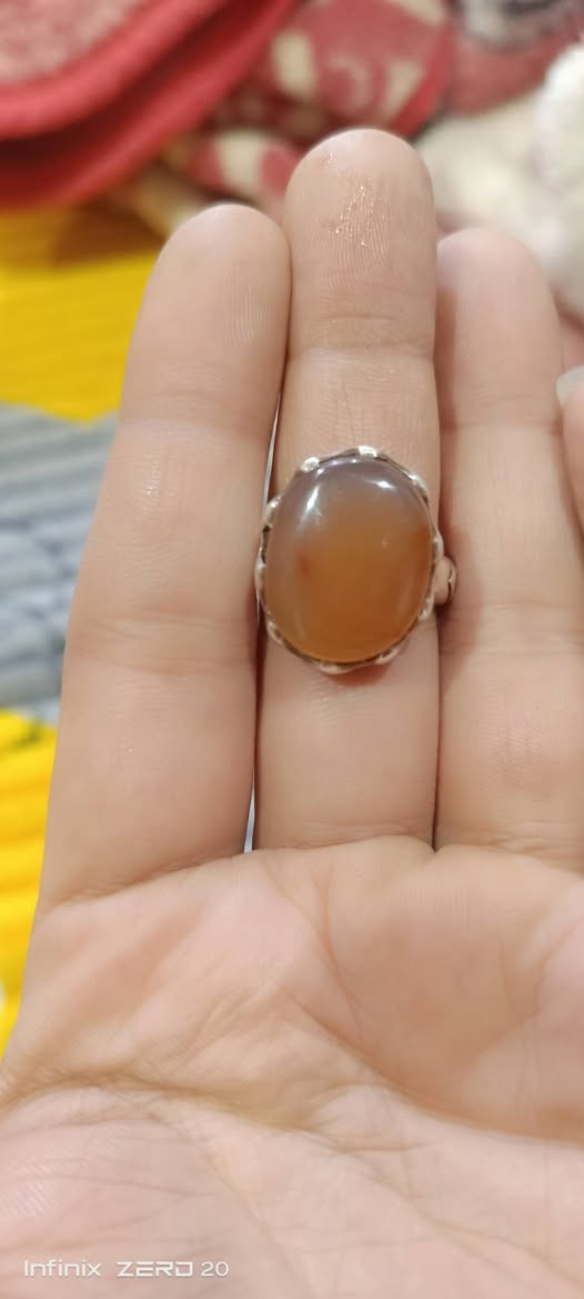 السلام عليكم /خاتم عقيق مشمشي يماني زجاجي مزعفر للبيع قياس الخاتم 22/23


**إذا كنت صاحب هذا الإعلان وتريد حذفه لأي سبب، رجاءا أرسل رسالة إلى الدعم الفني**