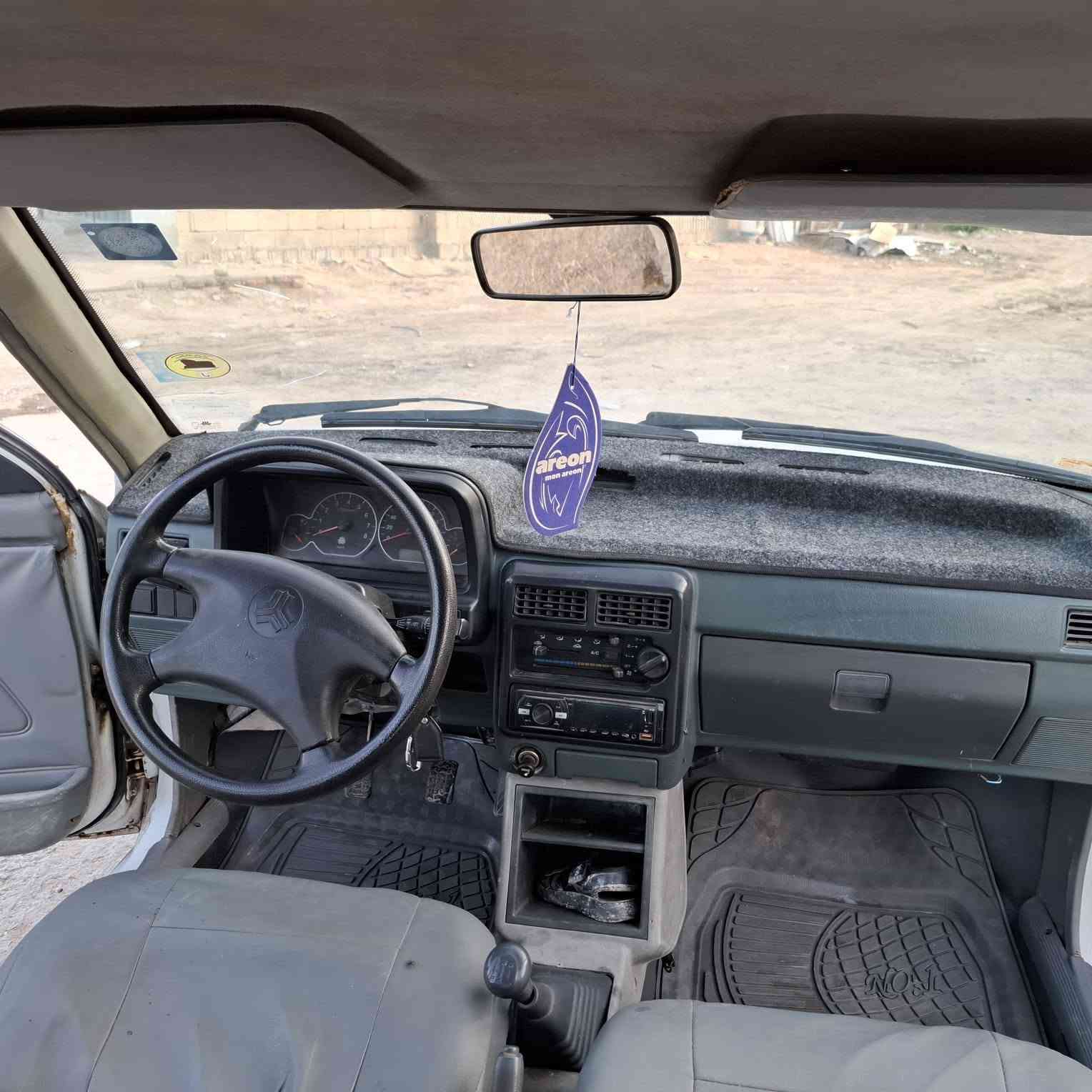 سلام عليكم سيارة سايبا للبيع أو مراوس بسمند او بيجو مكفولة من ضربة وتبديل وصبغ نظافة 100 💯 جديدة السيارة تخم تاير صارلي سبوع من شديته ب١٦٠ ألف أصلي سعرها (٣٨) ورقة باسمي السيارة هزة وسنوية جديدة صارلها ٤ أشهر يعني كبل مداور باسمك مكاني كربلاء شراي اتصل خاص ما عندي والله ***********
