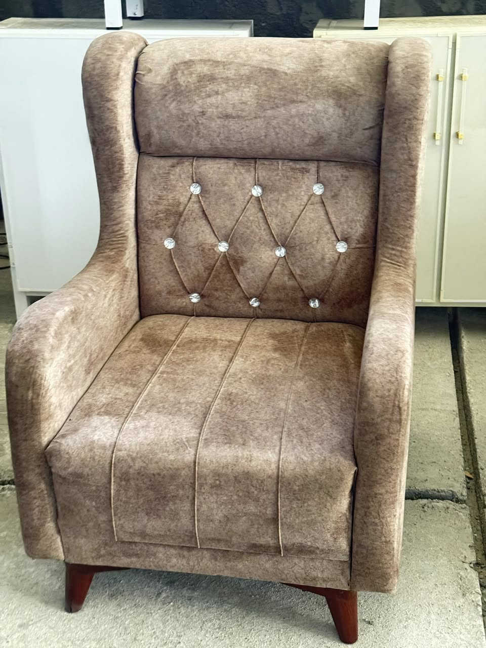 تخم 10 نفر
السعر 275
العباسية 
***********
