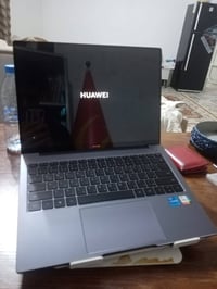 حاسبه • لابتوب • كمبيوتر محمول • حاسوب • حاسبه نظيفه • لابتوب مستعمل