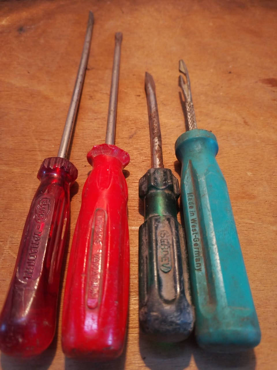 درنفيسات + تونگ 
أصلي قديم


**إذا كنت صاحب هذا الإعلان وتريد حذفه لأي سبب، رجاءا أرسل رسالة إلى الدعم الفني**