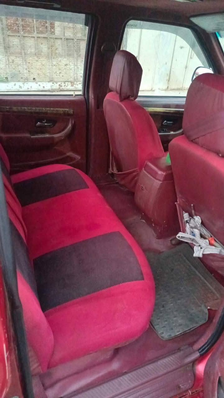 كنو 2012وجه برادو رقم جديد رقم بابل كير اكسل محرك خير من الله تبريد تدفئه شغال العنوان بغداد 
***********
