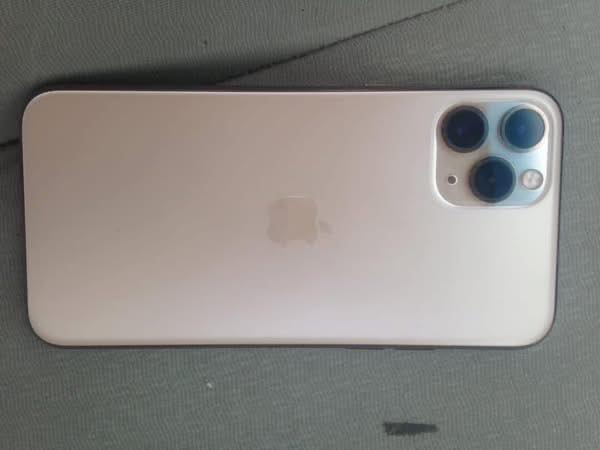 11برو ماكس مستعجل على  للبيع جهاز كله شغال ونضيف مستبدل فقط شاشة اصليه من ابل ٣خيارات وبطارية 78ابلاديه ذاكره ٢٥٦ جهاز كله شغال سماعة صوت سيمكارت  سعر خاص او اكتب السعر البالك وذا عجبني اراسلك كل تفاصيل الجهازبل منشور موو تدخلي خاص دزلي تفاصيله


**إذا كنت صاحب هذا الإعلان وتريد حذفه لأي سبب، رجاءا أرسل رسالة إلى الدعم الفني**