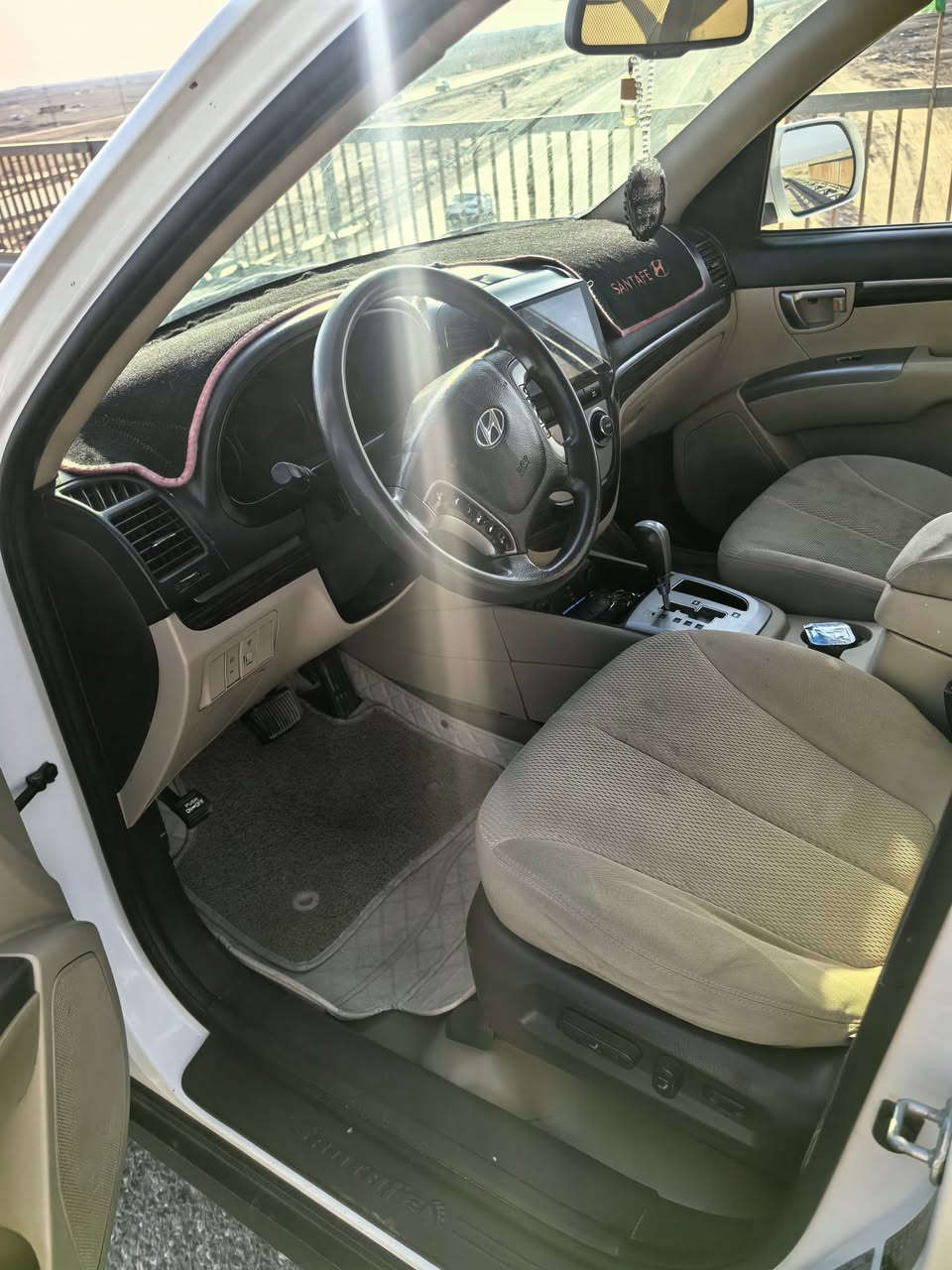 سنتافي 2012 مكفوله من البارد والصبغ
محرك اربعه سلندر 

بصمه 

بانوراما

حداديه جديده

تايرات جديده

تبريد ثلاث قطع

 سنويه اربيل لحد 2027
 السعر 130 قفل

ملاحظه المحرك بي تنقيص قليل

العنوان البصره

 ***********
