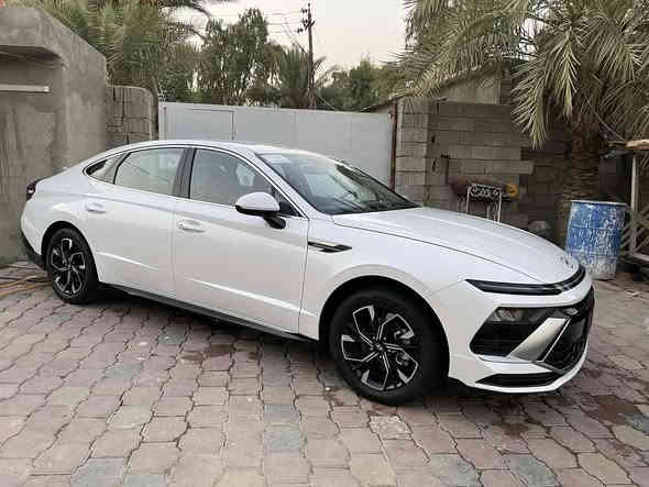 السلام عليكم من رخصت الادمن سوناته 2025 كفاله عامه وارد كوري غاز ماشيه 60 الف السيارة فول حره بدون رقم تترقم كل المحافظات السعر 215 
لتواصل ***********
