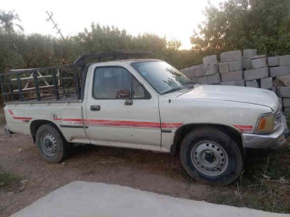 السلام عليكم بيكم تيوتا ٨٩ سنويه ل٢٧ مشروع وطني ابلاديه ومكفوله محرك ثري واي تبريد شغال سعر ٦٠ وبيه مجال العنوان بغداد المدائن جسر ديالى القديم *********** /*********** مامتواجد عل الفيس
