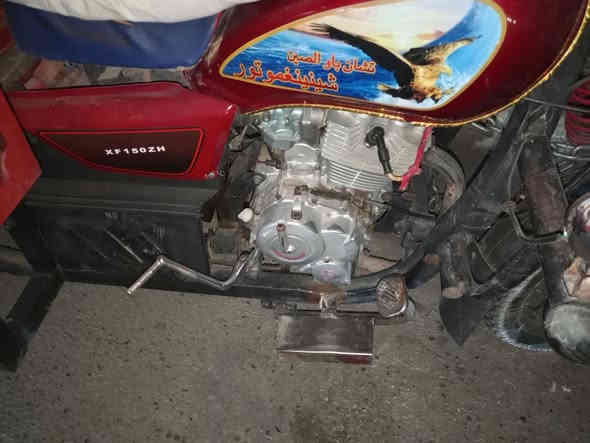 السلام وعليكم عندي ستوته لبيع موديل 16 مكفوله محرك مامفتوح بس من عده الكلاجات السعر 1250 وبيه مجال مكان كربلاء  حي العسكري قرب جامع ال عمران   متواجد فيس وهاذي رقمي ***********
