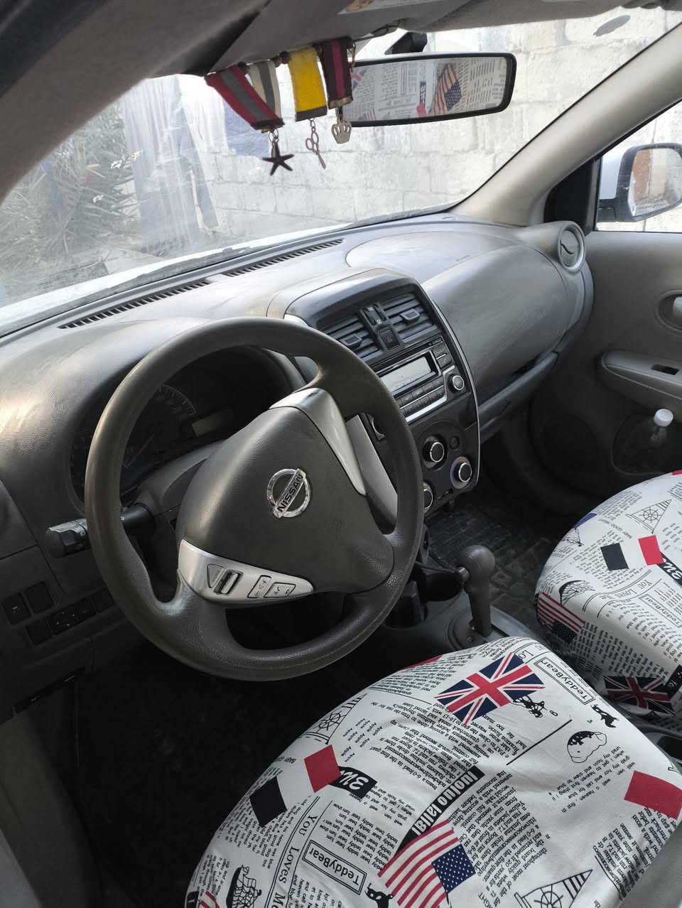 نيسان صني هندي المرغوب موديل 23 معوقين قادسيه رقم دولي ستوني مرقم معوقين بيها تبديل قبق الجنطه فقط والباقي مكفول بيع مستعجل لغرض البناء سعر 110 ت***********##***********
