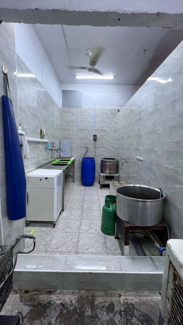 مكلف بل نشر اغراض محل دجاج لبيع الاستخدام شهرين فقط /رقم الهاتف.
‏‪***********‬‏ /وافق ادمن ،🌹
