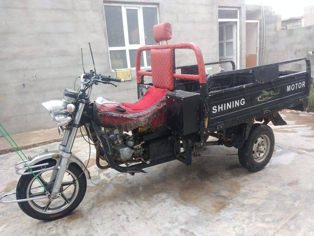 سلام عليكم ستوته موديل 2020 السعر 950  بليته مابيه منفيس موجود مكاني كركوك مامتواجد بتعاليق تعال خاص واهلآ وسهلآ بيك 💜


**إذا كنت صاحب هذا الإعلان وتريد حذفه لأي سبب، رجاءا أرسل رسالة إلى الدعم الفني**