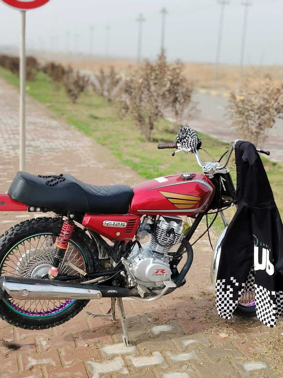 مطور للبيع السعر 600 ما فتوح بس مبدل كلجات اصلي ختم نامه التفاهم خاص


**إذا كنت صاحب هذا الإعلان وتريد حذفه لأي سبب، رجاءا أرسل رسالة إلى الدعم الفني**