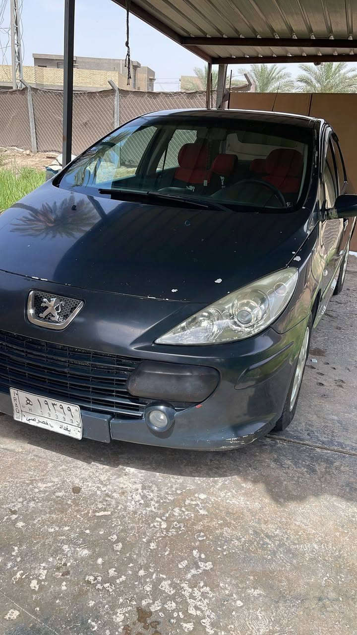 بيجو فرنسي ٢٠٠٦ رقم بغداد جاهزه لاخير مكينه كير تبريد حداديه شاشه السعر ٤٦ وبي مجال للاستفسار ***********
