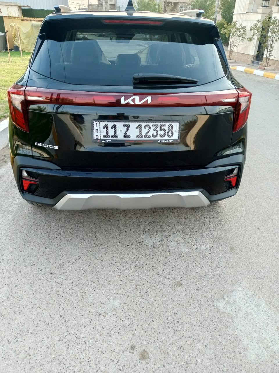 السلام عليكم
كيا سيلتوز ٢٠٢٤ مرقم بغداد فول مواصفات عداً الفتحة
ماشية ٨٠٠٠ييارة جديدة جداً بوضع الوكالة مبدل بيهه فقط بنيد وبدون دواخل عنوان السيارة بغداد الكرخ
***********
