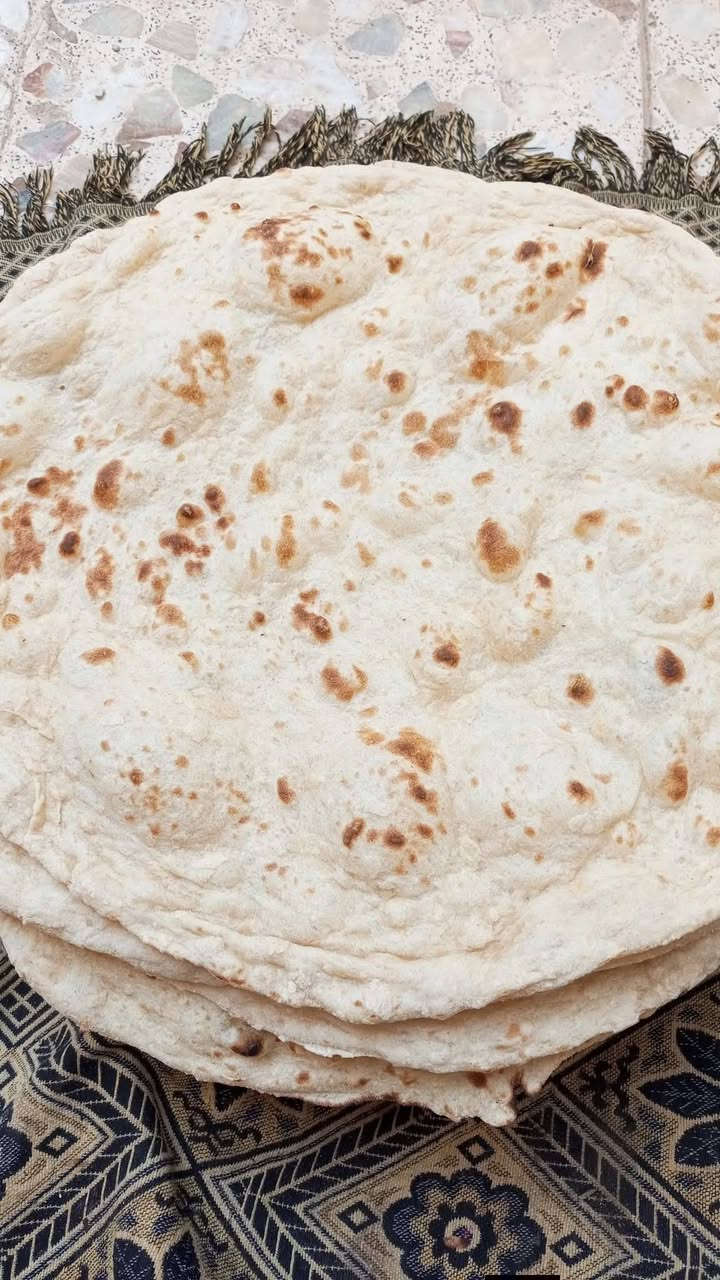 عخبز بيت 6بلف 60كرصه أب 10الف يوجد توصيل شاميه صلاحيه مهناويه مكاني شاميه وستلم طحين للنده


**إذا كنت صاحب هذا الإعلان وتريد حذفه لأي سبب، رجاءا أرسل رسالة إلى الدعم الفني**