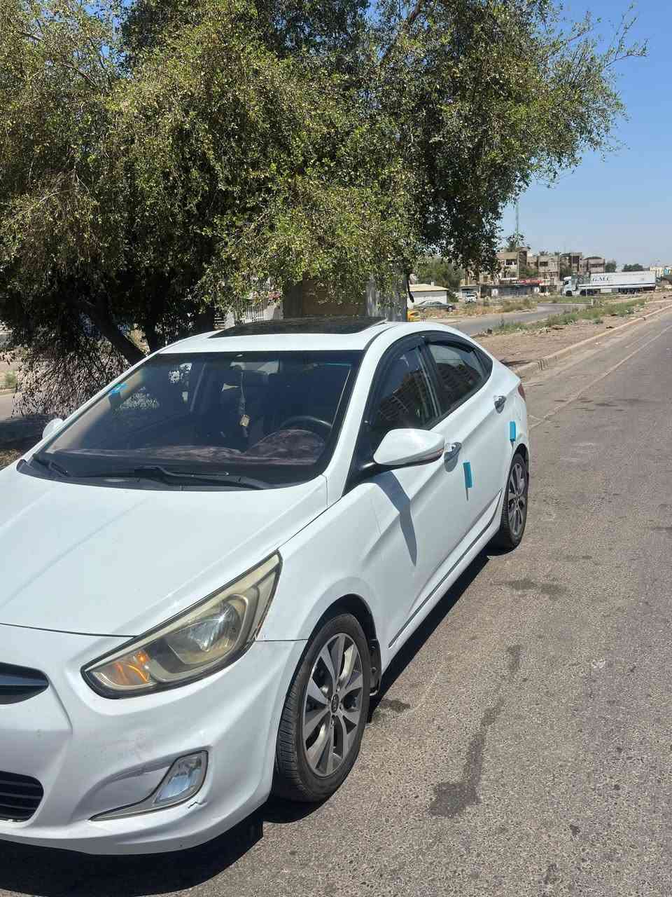 السلام عليكم
اكسنت 2015 خليجي مكينه ١٦٠٠ السياره كفاله من الضربه والتبديل والصبغ  ( فتحه+تحكم ستيرن جهتين+اشاير مري+حساسات خلفيه شاشه) السياره كامله مكمله تخم تاير وباتري وصدر امامي خلفي جديد
السعر ١٠٥ وبيها مجال للشراي
مكانها الدوره
***********
