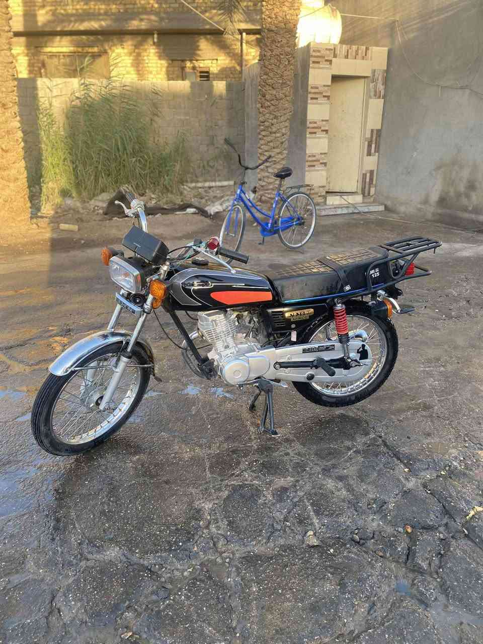 سلام عليكم شباب دراجه نامه للبيع السعر خاص او ع رقم***********
