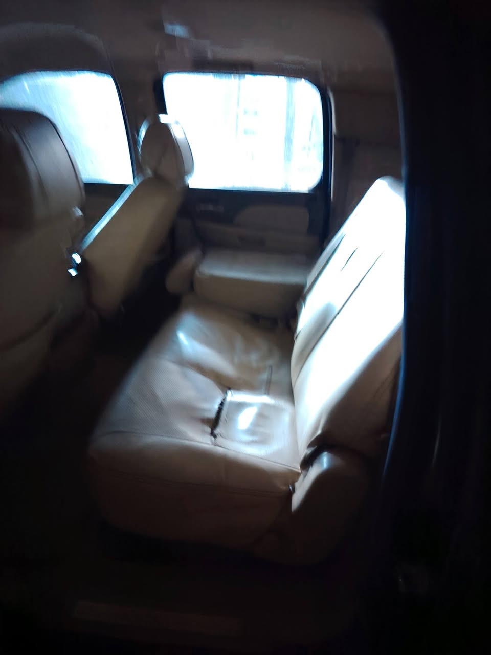 السلام عليكم البيع يوكن. طويلة مكفولة من كص وسرقة وعشائر  بيهة ضربة بجاملغ الخلفي
متوئمة طبق الئصل سنوية ضايعة
كفالة مكينة وكير وكسل
بيع أومراوس بئصولي

عنوان نجف ***********
