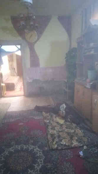 بيت للبيع اورهن حي ميسان شارع الشيوخ طابوزراعي سنده 25 مساحه 150م يحتوي على غرفه وصاله اومطبخ وستقبال وصحيات سعره ٢٣اوبي مجال الرهن12الاتصال على الرقم ***********
