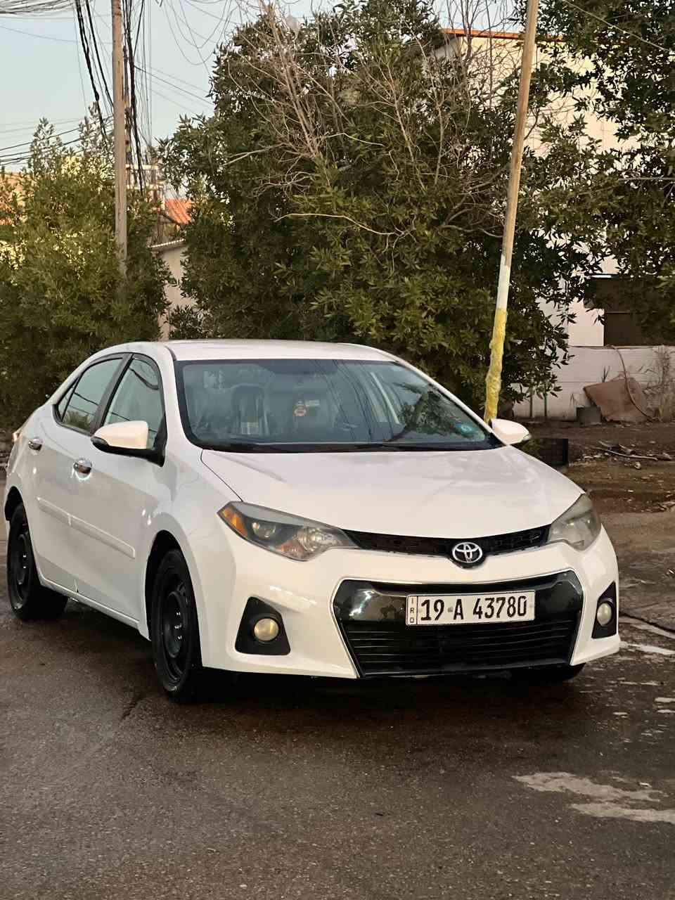 كورلاS 2015
رقم كربلاء مشروع وطني تحويل مباشر
صور الحادث موجوده بل منشور صار بيهة طخه خفيفه بل دعاميه الخلفيه وبدلتهة بدون دواخل مكانهة بغداد حي الجهاد رايدهة 120 
رقم صاحب السياره واتساب ***********
اني مكلف
