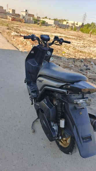 سلام عليكم دراجه سكنس جبلي دراجه حاويه صارله 3اشهر من نازله بيه بس فيت بام لسعر 1100وبيه مجال لشراي  رقمي ***********
