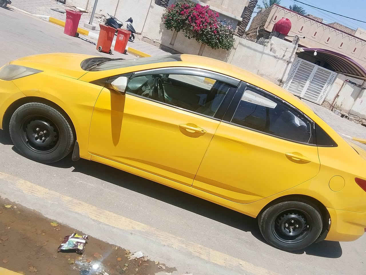 السلام عليكم سياره اكسنت تكسي ,2014 خليجي المحرك 1600 جاهزه مكفوله من الضربات والصبغ والتبديل عدا صبغ الباب الخلفي عكس السائق مصفره هيئه وغرامات ومجدده لل2028باسمي تخم تاير صدر جيد  تبريد جاهز 
السعر 82 وبي مجال بسيط بيع او مراوس اكسنت خصوصي خليجي ابيض وانطي فرق حسب القناعه


**إذا كنت صاحب هذا الإعلان وتريد حذفه لأي سبب، رجاءا أرسل رسالة إلى الدعم الفني**