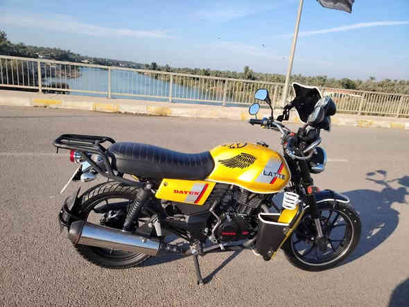 سلام عليكم 
للبيع دراجه دايوان لايتي  موديل 23 مرقمه ديالي 
مزوده سماعات لدات 
نضيفه ماشيه 8527 يعني بعده زيرو 
تايرات جدد دسكات جدد 
سنويه بسمي تحويل ثاني يوم 
مكاني بغداد 
*********** واتساب
