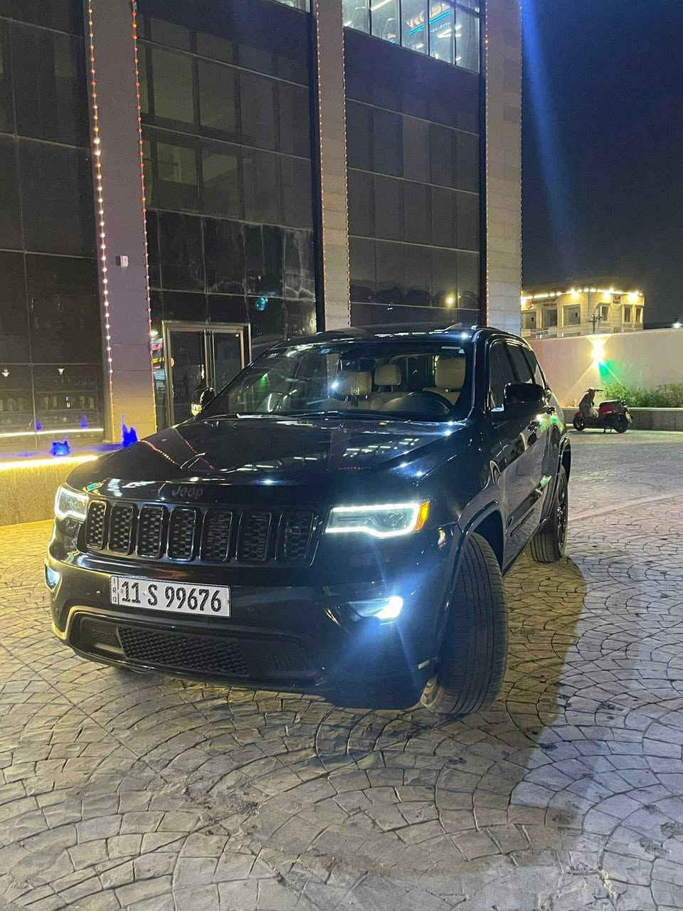 جيب ٢٠٢٠ بغداد بلاك توب محرك ٣٦٠٠ فتحه رادار فور ويل ماشيه ٦٥ الف  للبيع او امرواوس***********
