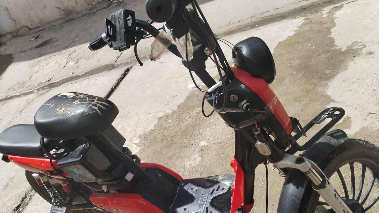 للبيع شويه يصرف شحن ب100


**إذا كنت صاحب هذا الإعلان وتريد حذفه لأي سبب، رجاءا أرسل رسالة إلى الدعم الفني**