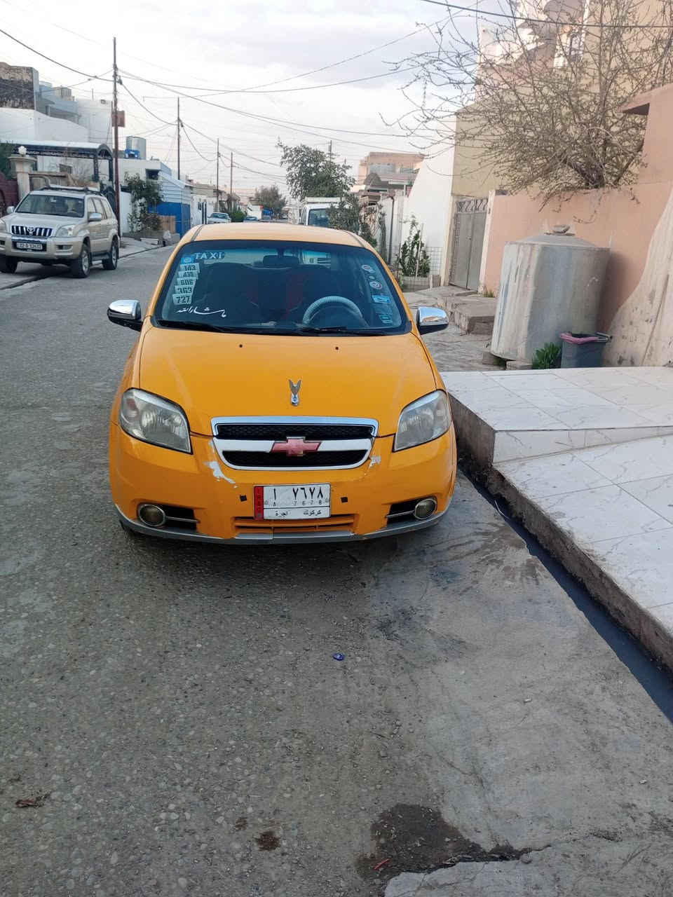 افيو موديل 2007مشروع وطني  بي قطعتين بدون دواخل  كوبون بنزين نقا به صفر سنه ويه جديد سعر45مجال ***********
