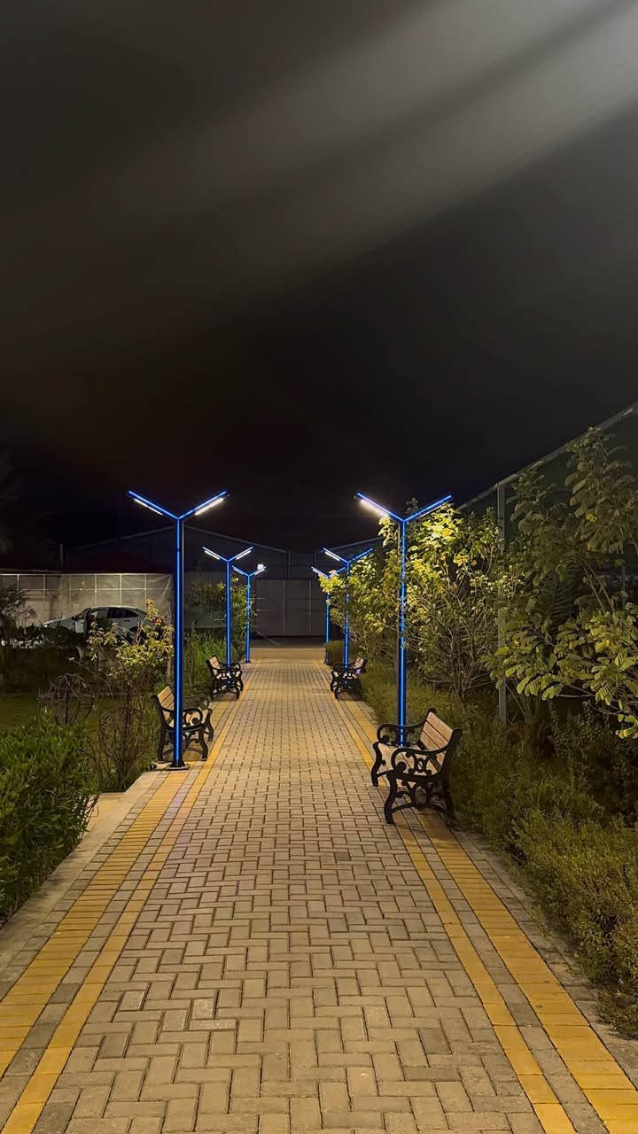 متوفرة ڤيلا العمده للايجار اليومي والشفتات  للعوائل 🏠 
*ملاحظه المزرعه موثقه من قبل تطبيق أجرلي 
تصميم عصري وواسع يضمن لكم لحظات مميزة
🌿اجوا طبيعية خلابة وجلسات متنوعة مع خصوصية تامة 
ونسة وراحة.  تجربة ماراح تنسوها
#كربلاء المقدسة /خلف جامعة العميد 

للاستفسار *********** Singapore
