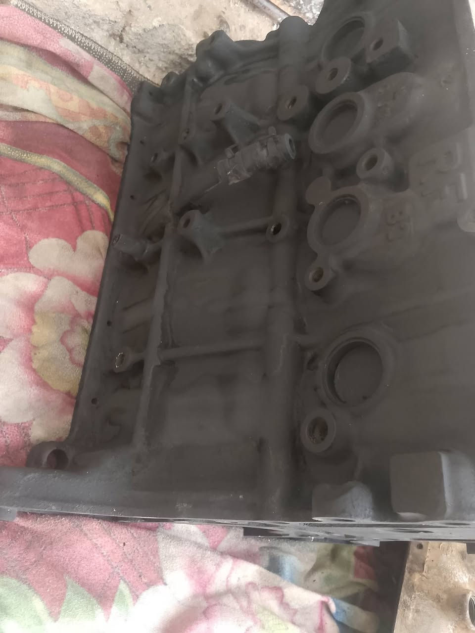 سلام عليكم محرك 3000سوبر  اخو جديد عيزه بس رنكات كل على وضع شرك بيع هيج ***********واتساب تصال عنوان بغداد ابو غريب
