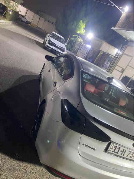 سلام عليكم فورتي موديل 2017 
السعر 109
السياره بيها 3 قطع صبغ 
شاشه بصمه مري شفط كشن تدفه وتبريد
السونار كدامك تجي دكلب براحتك 
مكان السياره بغداد حي العامل 
السنويه باسمي 
التواصل *********** بغداد
