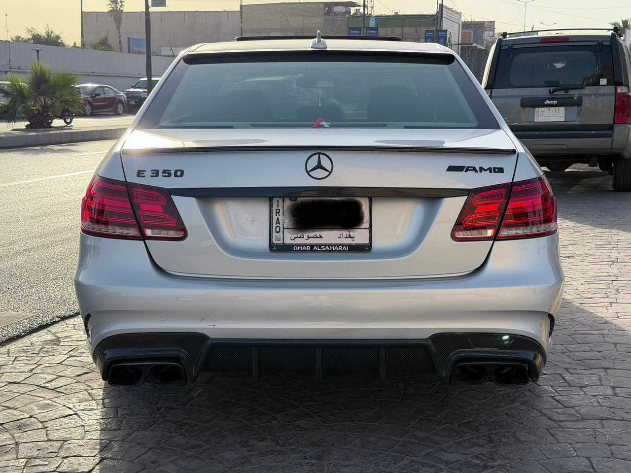 سلام عليكم E350
2014  تو ويل
ماشيه 142 كم
موصفاته المعروفه

ضرر دعاميه وحافة البنيد
البنيد مبدل بلاد شركة نفس لون بدون صبغ بدون ايرباك بدون دواخل
 صبغ دعاميه اماميه فقط
للاستفسار
***********
