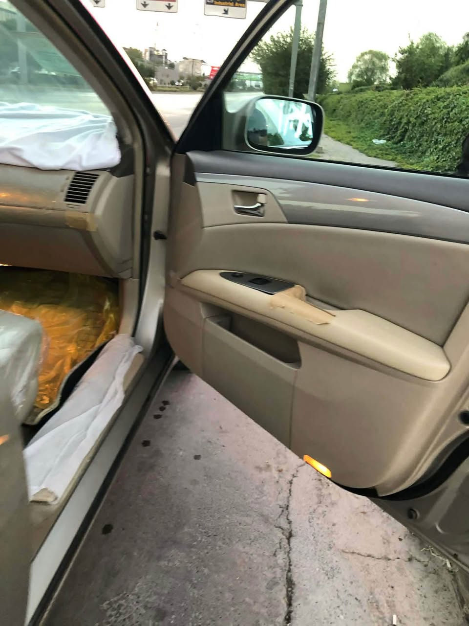 ئەڤەلۆن ٢٠٠٨ سەیارەکە زۆر تازەو خاوێنە یەک دینار مەسرەفی نیە سەوتی دیجیتاڵی نیە بڕاوەی دوبیە ئەمەریکی سڵایت کوشن کارەبا تەبریت سردو گەرم مەز بوتە یەک دینار مەسرەفی نیە بێ چاڵو شوختو دەعم ماڵی دۆستە🤎📦  
نرخ ٥٨ معامەلەیەکی برایانە 
ژم/***********
*********** السليمانية, العراق
