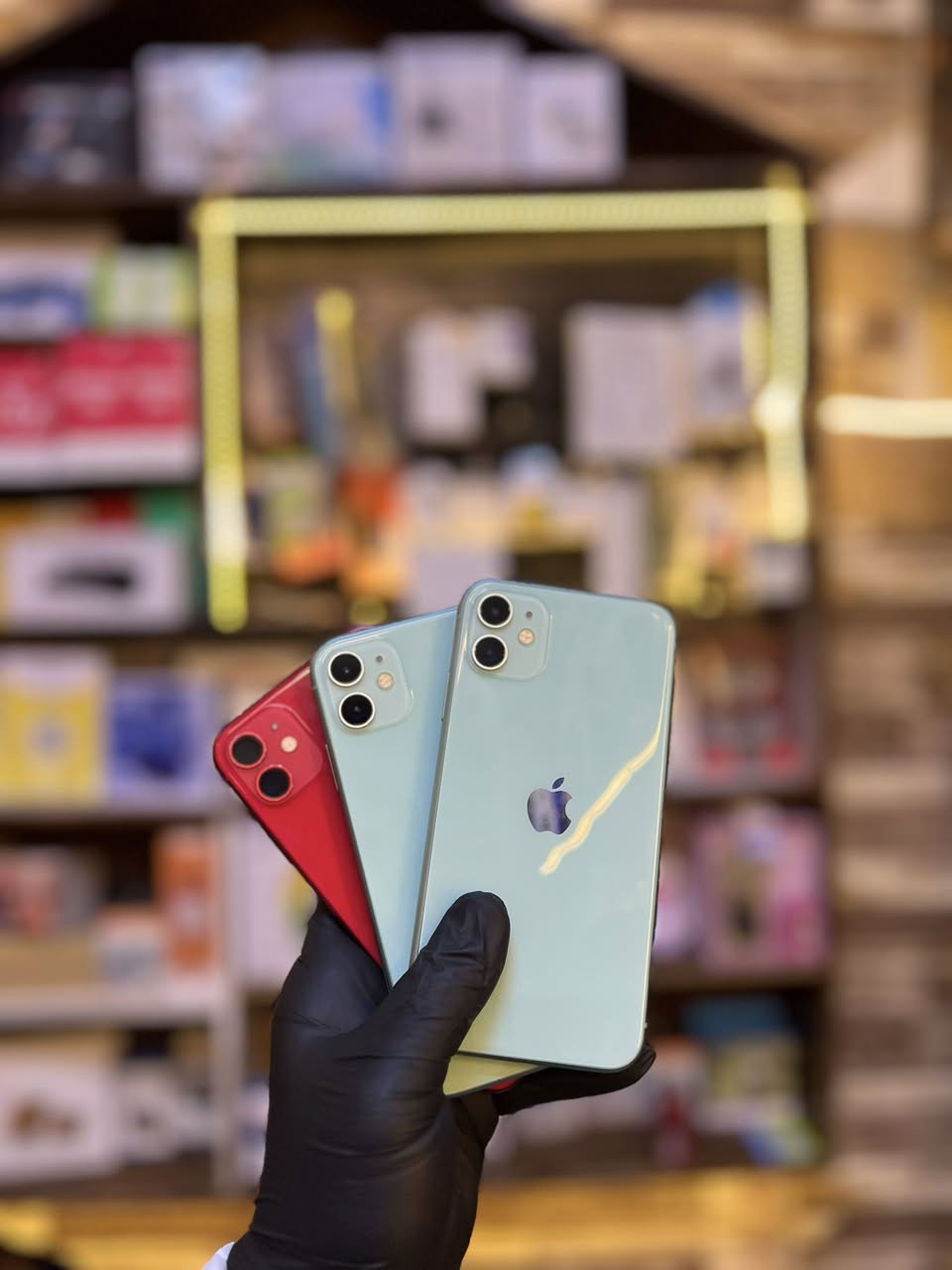 ايفون 11 عادي 3 قطع
الاحمر ذاكرة 64 بطارية 100 مبدل شاشة اصلي وبطارية فيس ايدي شغال السعر 170 
الفستقي قطعتين 
ذاكرة 128 تك بطارية 79 مامفتوح السعر 230 
ذاكرة 64 دبل سيم بطارية 75 مامفتوح السعر 230 
العنوان 
الموصل الجانب الايمن 
شارع السجن مكتب ابو زيدان


**إذا كنت صاحب هذا الإعلان وتريد حذفه لأي سبب، رجاءا أرسل رسالة إلى الدعم الفني**