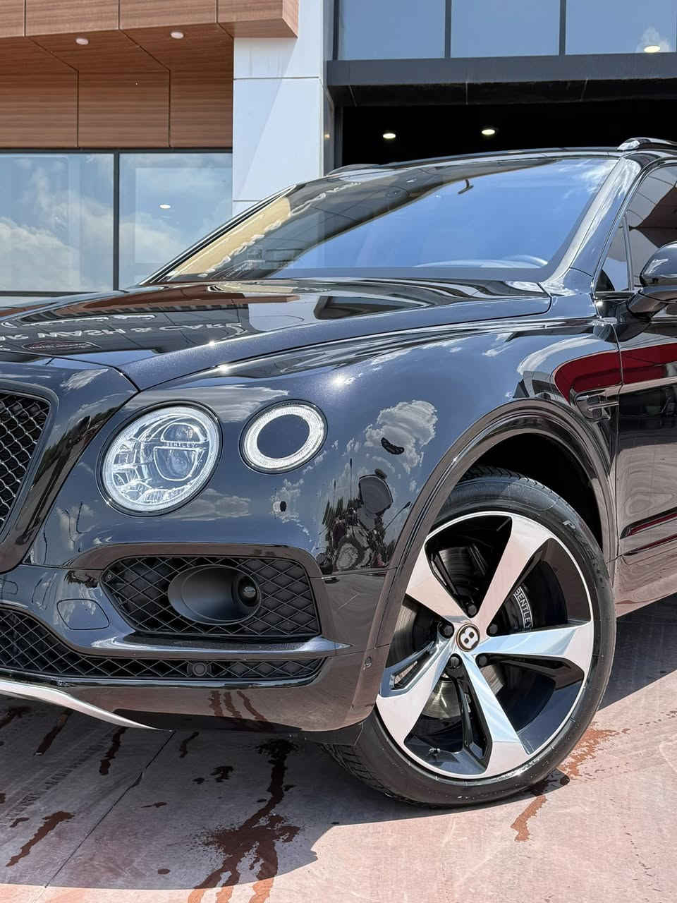 BENTLY BENTAYGA


**إذا كنت صاحب هذا الإعلان وتريد حذفه لأي سبب، رجاءا أرسل رسالة إلى الدعم الفني**