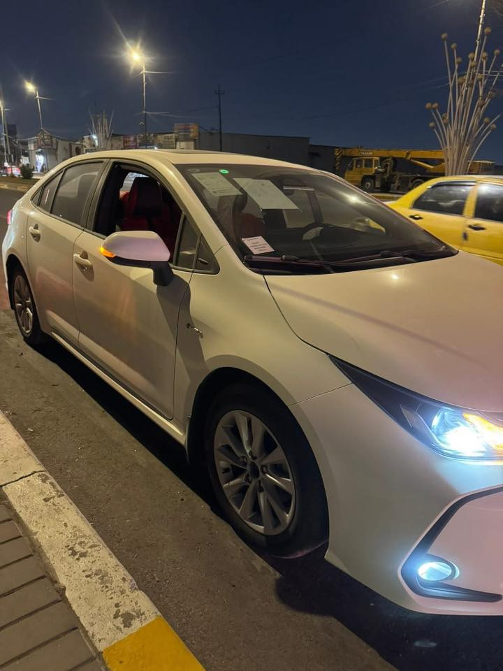 فوول مواصفات 1/1 ام الكشنات الجلد الاحمر
كشن السايق كهربائي 
جنح خلفي بلادي 
زيروو ماشية 3.000 كم 
بأسمي هزة وسنوية جدد
مكان السياره بغداد/المنصور
السعر 155 رقم الهاتف : ***********
فقط بيه نص لدعاميه الاماميه صبغ 
وصوره التصليح موجوده
