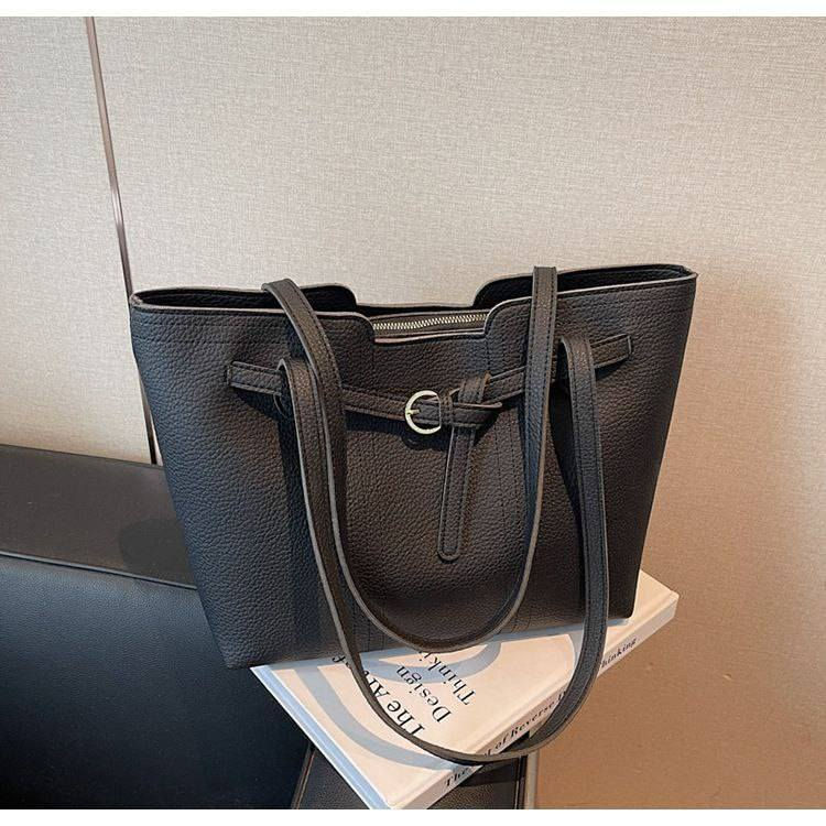 لاصحاب المشاريع بأسعار جملة الجملة
توفرت لدينا حقائب وبأسعار الجملة والمفرد
ماعليكم الا مراسلتنا على الخاص أو عن طريق الواتساب ***********
 متوفر توصيل لجميع محافظات العراق
