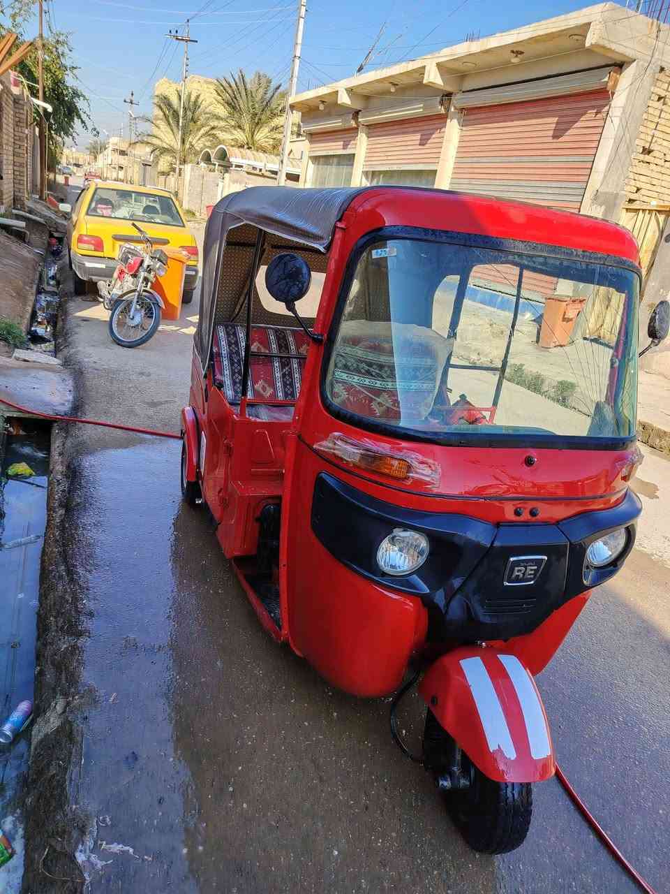 تكتك للبيع ٢٢ شهر ٨ رقمه كربله بيهه ضربه بل لغد الأيمن سعرهه ٧ و٧٠٠ الشراي يتصل علرقم *********** مكاني الفجر
