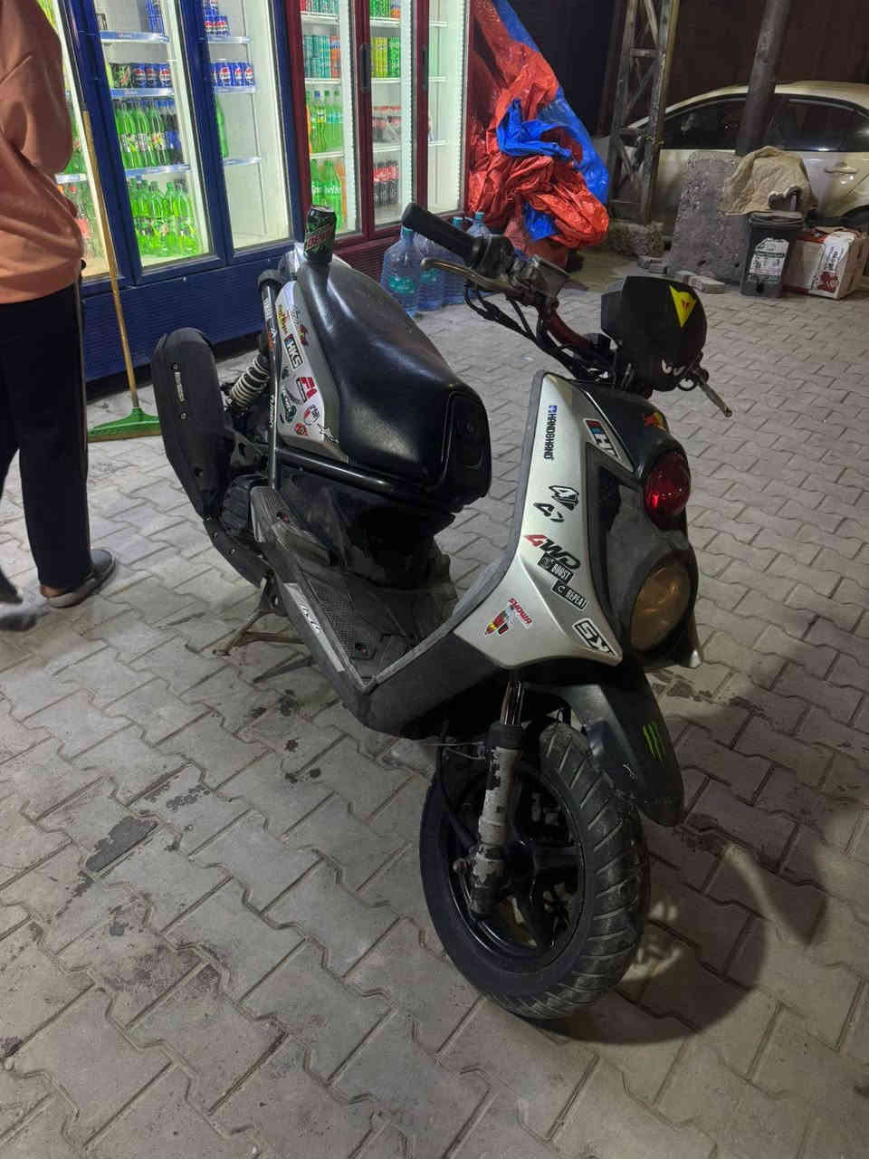 سلام عليكم دراجه سكنس جبلي صارله 4ايام نازله من رمبه دراجه شلعه ومعدل 2012 كفاله عامه جيب وياك مصلح رقم ***********وتساب فقط
