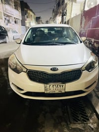 فورتي 2014 حادثها ببتين مبين بالصورة  السعر 90  الرقم 07731120243