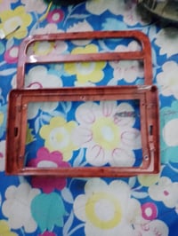 شاشة • سماعات ٤ • ديالى