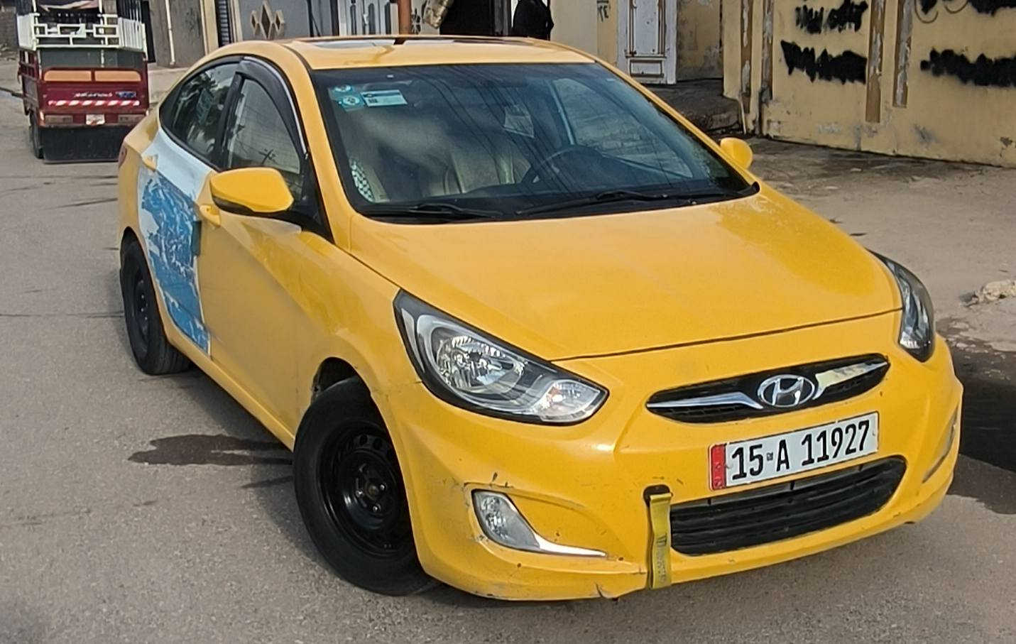 اكسنت 2011 كوري
محرك 16دوش المرغوب
كير at
تخم تاير جديد
ضررها الجاملغ الخلفي 
سعر 78
سياره باسمي ومصفرة هيئه وغرامات
***********
