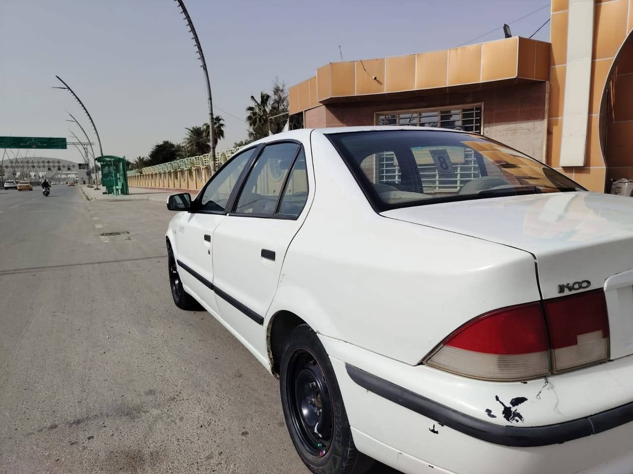 سمند موديل 11 ب اسمي تحويل وكفاله السياره وبيها مكينه جديده توني شادها ماصار 20يوم سعر 40 وبيها مجال قليلل
*********** مكان واسط
