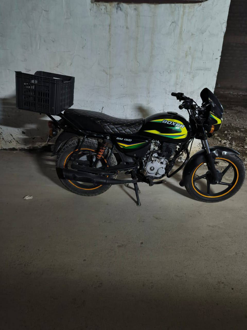 بوكسر2020 مكان بعقوبة بمليون ونص بلادية وكفالة عامه بسمي تحويل مباشر 
***********
