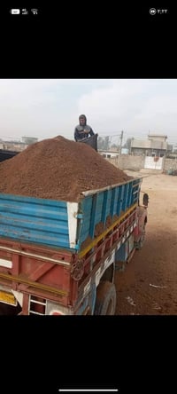 يوجد سماد حيواني يعني دمن قنم و هوش 07706056690