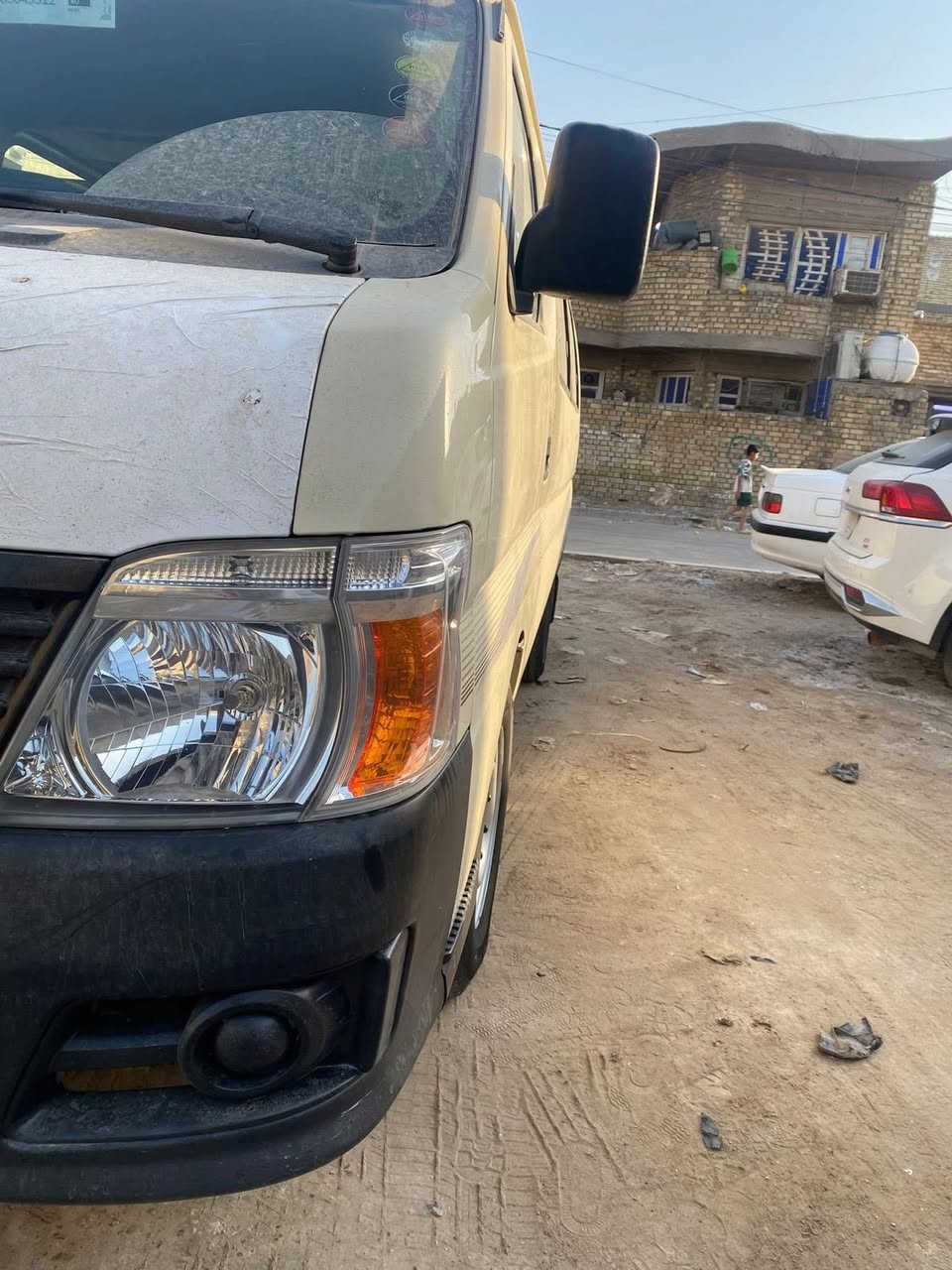 نيسان اورفان 2011 خاكيه مكفوله  ماعدا بارد بذيل الجهه اليسرئ على كد اربع صابع شماليه دهوك محرك مامفتوح كير اكسن كفاله تخم تايرمنظومت غازمامشتغله عليه وشراي يتصل 
***********📞***********
